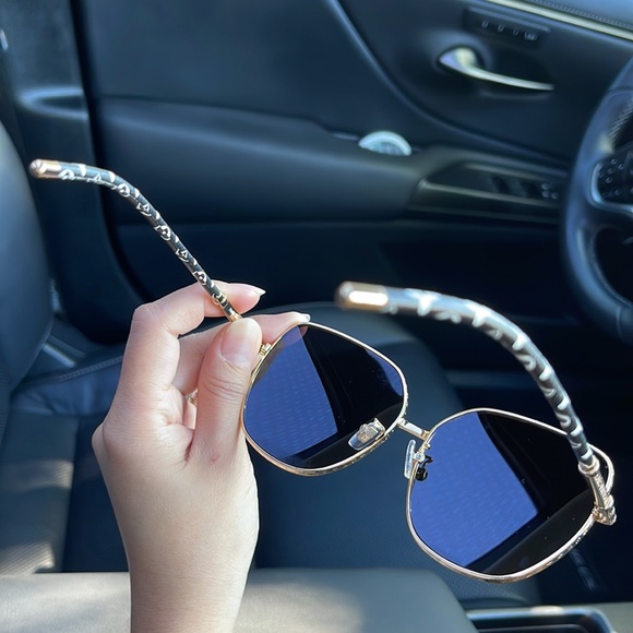 ⚜️ Louis Vuitton sunnies ⚜️ main image 11